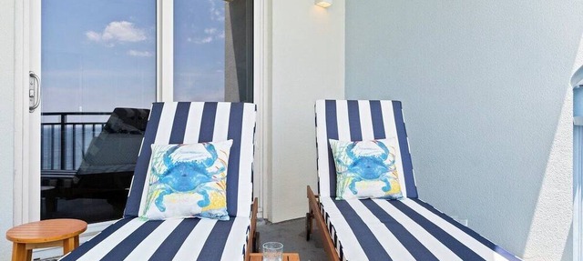 Panoramic Gulf Views: 21st-Floor Sterling Breeze 2BR + Bunk
