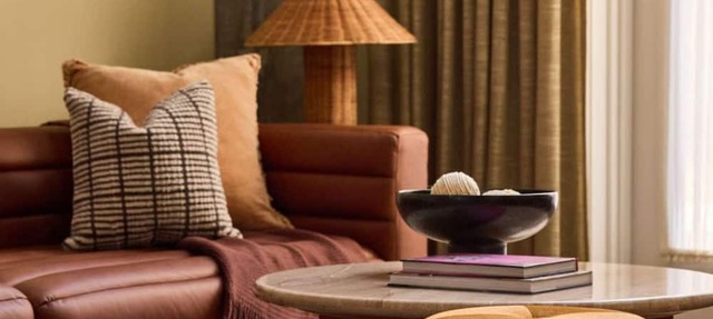 Luxury Savannah Loft + Pool, Bikes & Dining