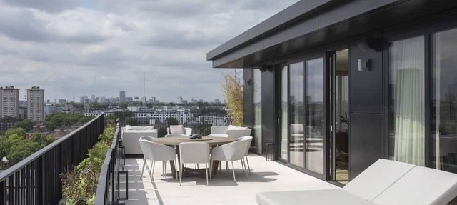 The London Nest: Cozy & Modern 2BR