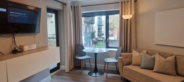Upgraded & Slick 2BD, Heart of City @ Christchurch