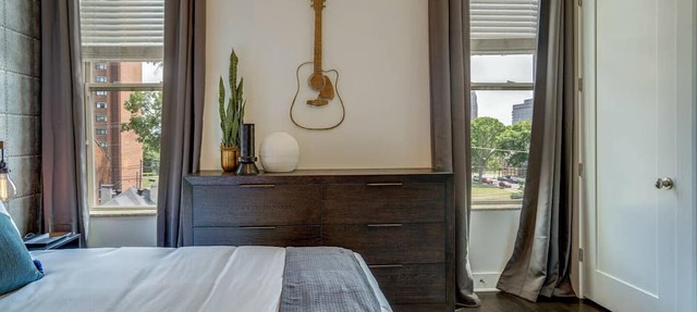 Urban King Loft - Cali King - 8 Min to Broadway!