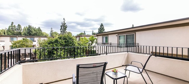 Peaceful & Gated 2 King Bd 2 Bth, 1 Gig WiFi near CLU, FSAC & Proactive Sports
