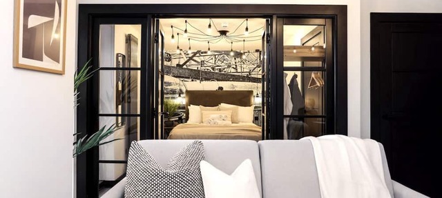 Cooper’s Room: Stylish 2-bed near Royal Mile