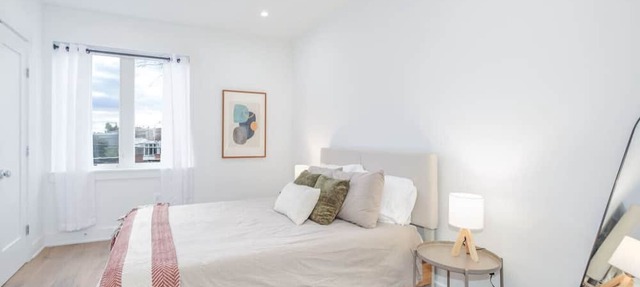 Modern 2BR Capitol Hill Apartment - 3 Min walk to Metro!