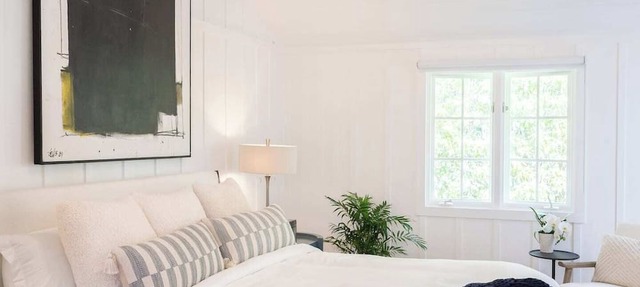 Walkable to Butterfly Beach Upper Cottage