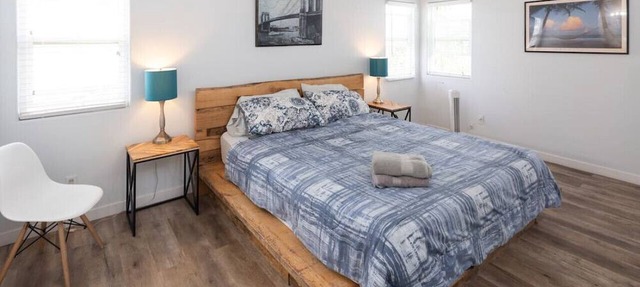 4 Bedroom 4 Bath Beach House Retreat Venice/MDR A+