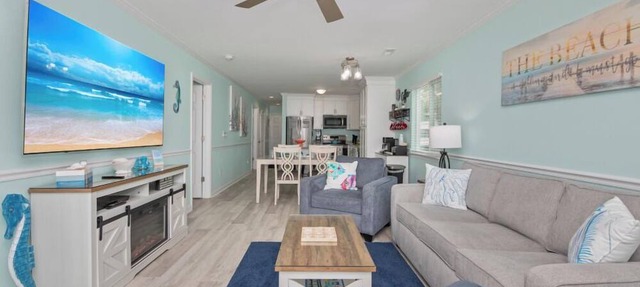 Surfside Beach Oceanfront Coffee Bar Beach Gear Sleeps 8