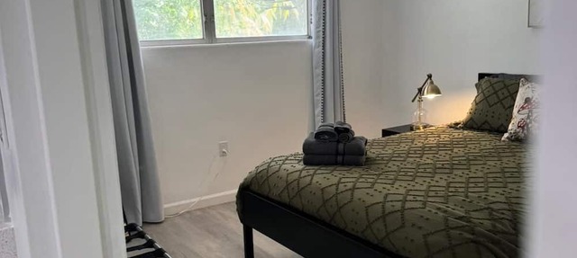 Renovated Condo Lake Eola View Great Location