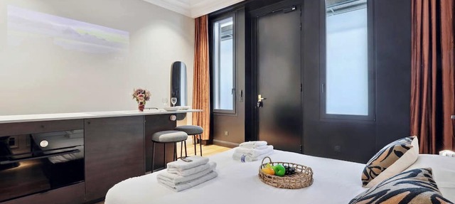 Modern apartment - 2P - Parc Monceau