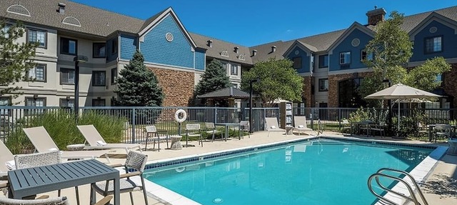 Home Away From Home - Spacious Suite with Living Space | Outdoor Pool