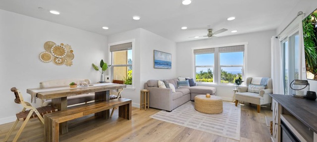 Hilltop Haven: Oceanview Condo w/Resort-Style Amenities