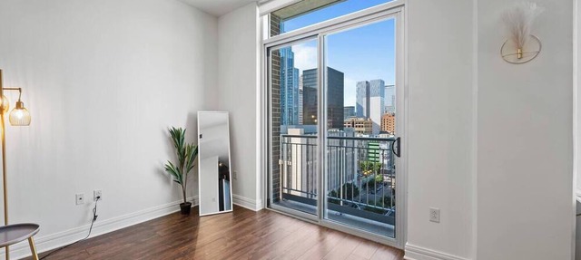 Downtown | Luxury 1BD Apt. | Pool | Gym | Great Views