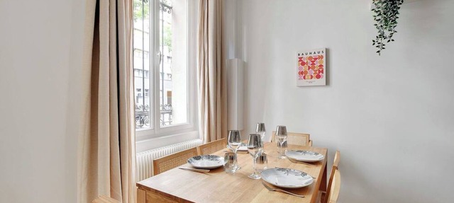 Elegant apartment -2BR/6P - Père Lachaise