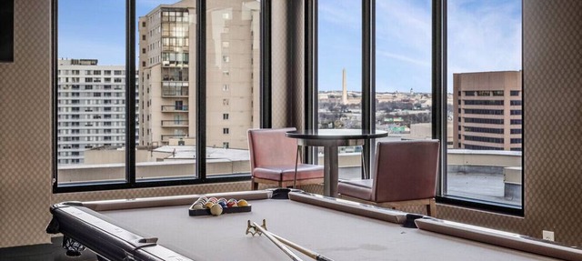 Modern Crystal City Retreat | Near D.C. Landmarks, Amazon HQ2 & Metro Access