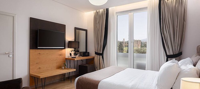Acropolis Exclusive Residences
