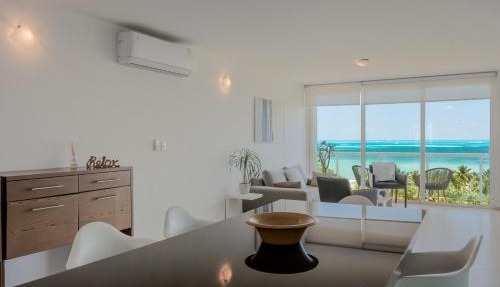 REEF Beachfront 3BDR apartment by CASA PARAISO