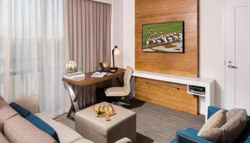 AT&T Hotel & Conference Center