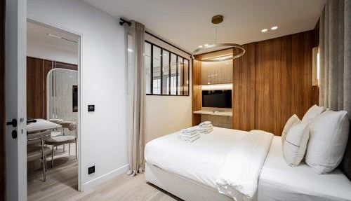 New suite 6 people - Saint Germain Notre-Dame#AC