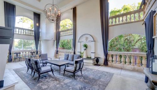 The Lodge at Healdsburg, Tapestry Collection by Hilton