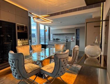 Aurelia Suite