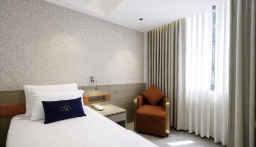 Grand Continent Hotel, Near Sector 44, Gurugram