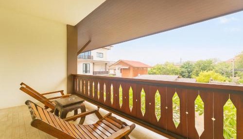 Sri Anan Pura Hotel