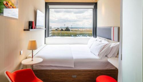 citizenM Paris Charles de Gaulle Airport