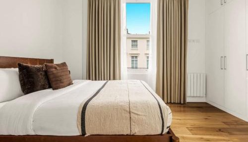 Stylish Flat Close to Hyde Park AC