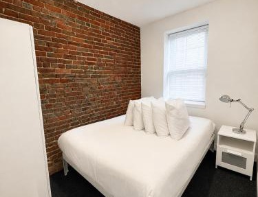 Beautiful 2Bedroom in the South End Boston - Ground Level Unit