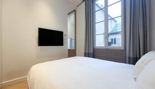 Chic 2-Bedroom Haven