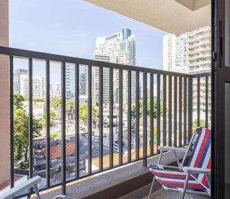 Stay Home Pinheiros - Moderno - Piscina e Academia