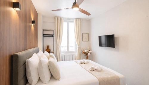 Montparnasse - Deluxe studio for couples, central Paris