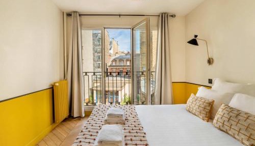 Recently renovated 3BD next to Invalides