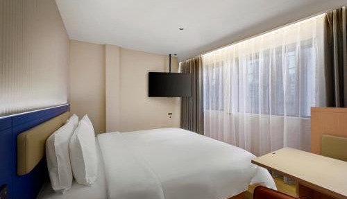 7 Days Premium Hotel Hang Lekiu