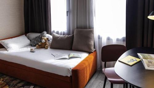Novotel Paris Suresnes Longchamp