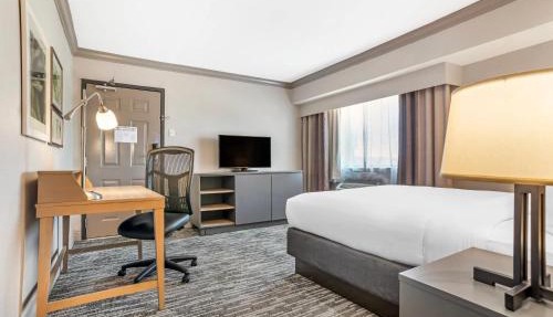 Country Inn & Suites by Radisson, Metairie New Orleans , LA
