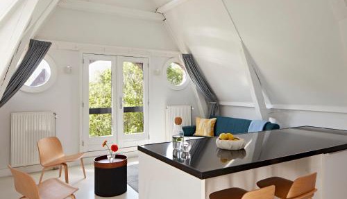 YAYS Amsterdam Salthouse Canal by Numa