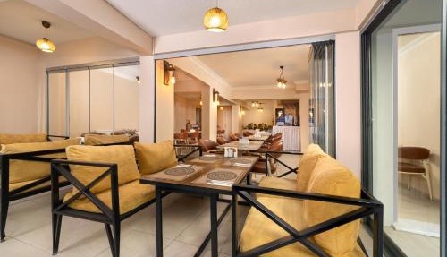Ulubat Castle Hotel