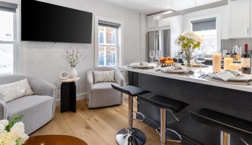 Parking 3BR2Bth Cambridge Boston W&D Subway AC