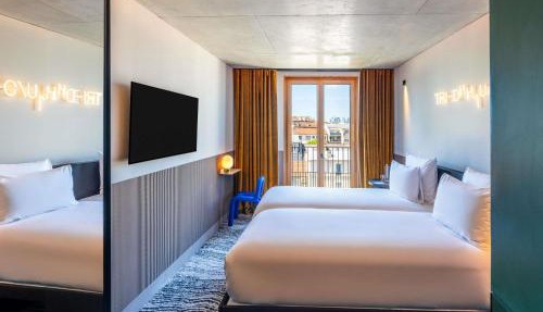 TRIBE Paris Clichy