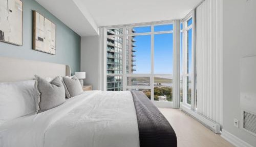 Luxury 2BR Condo with King Beds & Views