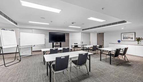 MainStay Suites Abbotsford