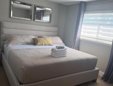 Bright & Cozy 4BR Home for Your Family Stay With Optional Pool Access