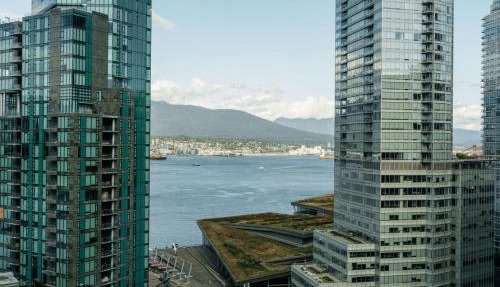 Vancouver Marriott Pinnacle Downtown Hotel