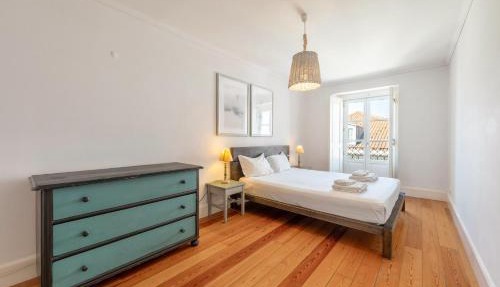 GuestReady - Spacious flat in Bairro Alto