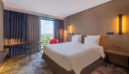 Radisson Blu CDG Airport Terminal Hotel, Paris