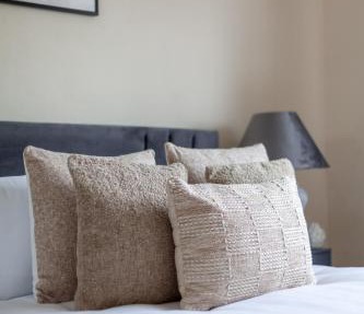 Central Spacious 3Bed Flat - Wandsworth - Sleeps 7