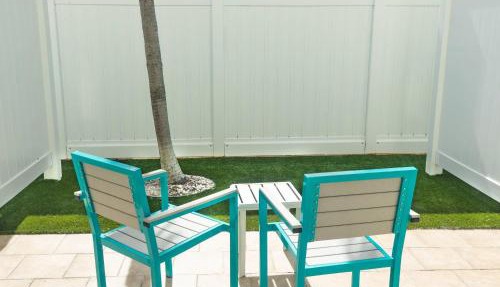 Dolphin Sands Clearwater Beach, an Ascend Collection Hotel