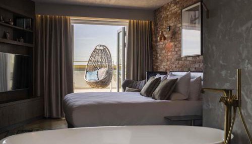 Novotel London Canary Wharf