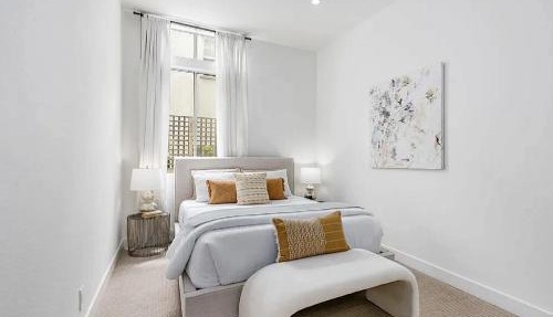 Two Bedroom Apartment with Modern Comforts